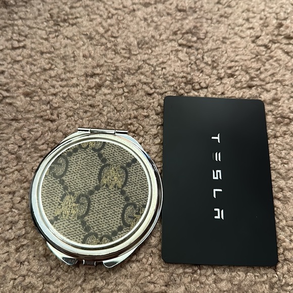 Double Side Mirror - Picture 3 of 4